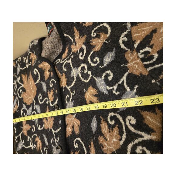 TUNDRA Canada Vintage Fall Leaves Pure Virgin Wool Collared Cardigan Large Gray - Picture 6 of 9